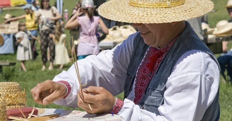 When starting your craft business, craft fairs are a great opportunity to get to your name out there and make those all-important personal connections.