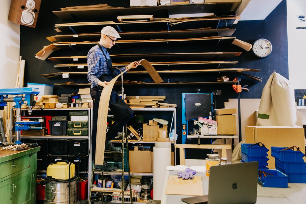 Makers like the team at “Framed” know how important it is to keep track of their manufacturing processes from all angles. There’s plenty of ways to do so - throughput time is one of the tried and tested.