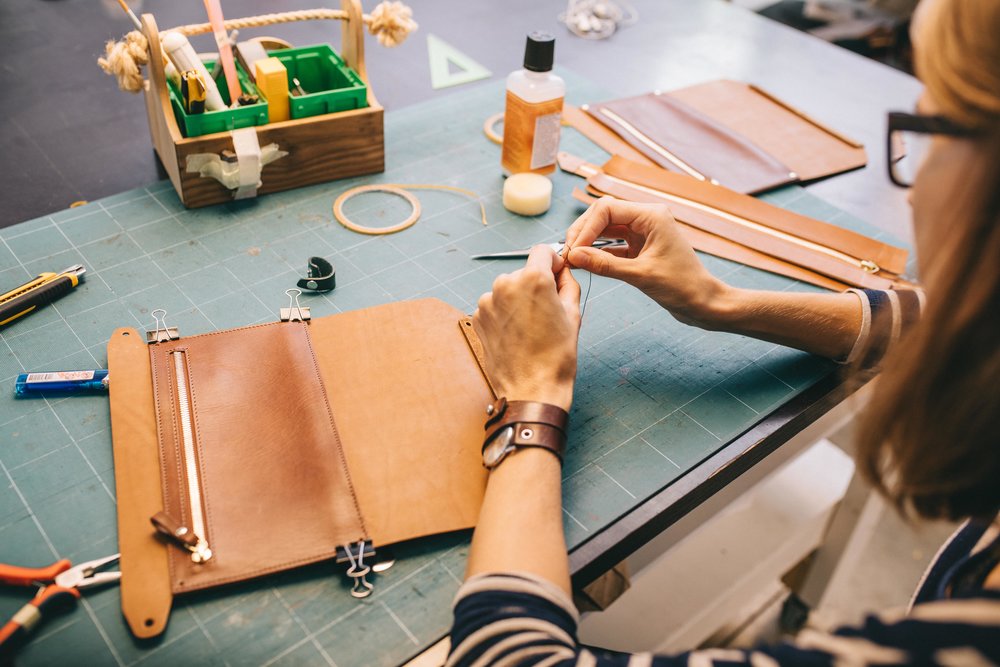 Sit down with Katana and you can work out your throughput time for each of your products with little hassle. The data is there for the taking. Like candy from a baby.