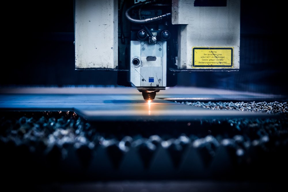 All of the following are advantages of contract manufacturing except for some of the examples aren’t that much of an advantage anymore since there are tools out there that can help makers retain control during the manufacturing processes.
